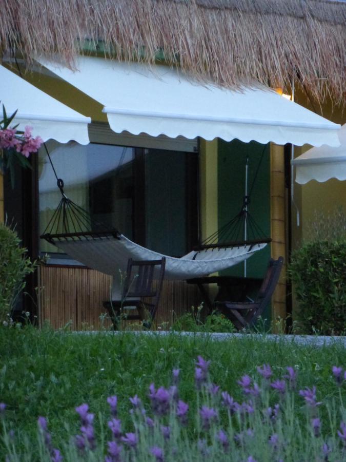 Bamboohouse Motel Riazzino Экстерьер фото