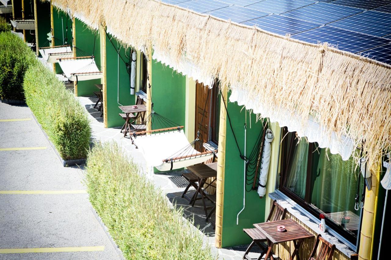 Bamboohouse Motel Riazzino Экстерьер фото