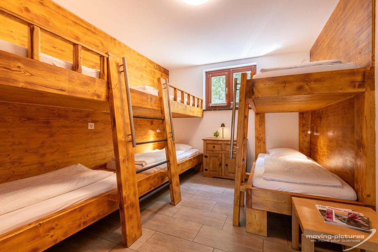 Bamboohouse Motel Riazzino Экстерьер фото