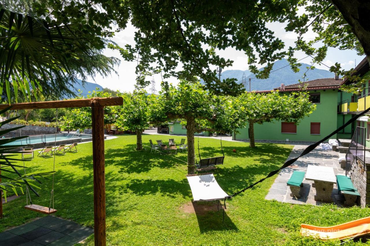 Bamboohouse Motel Riazzino Экстерьер фото