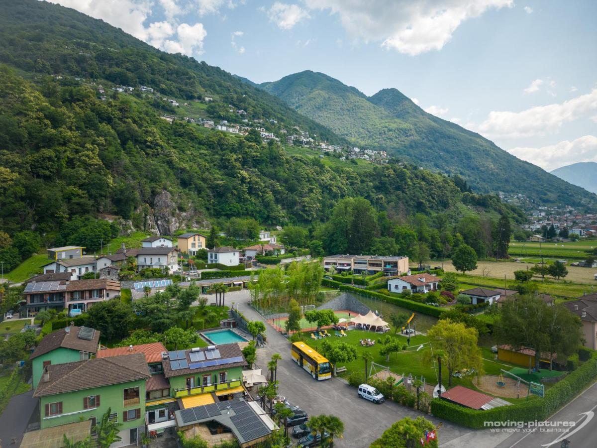 Bamboohouse Motel Riazzino Экстерьер фото